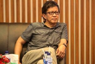 Rocky Gerung: Jokowi Atur Politik Pilkada DKI Jakarta 2024 Demi Kepentingan Pribadi